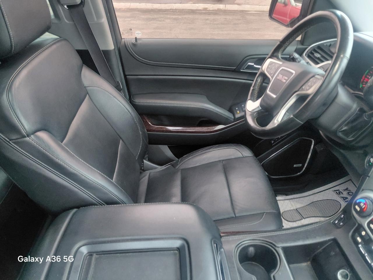 GMC Yukon SLT 4WD 2015