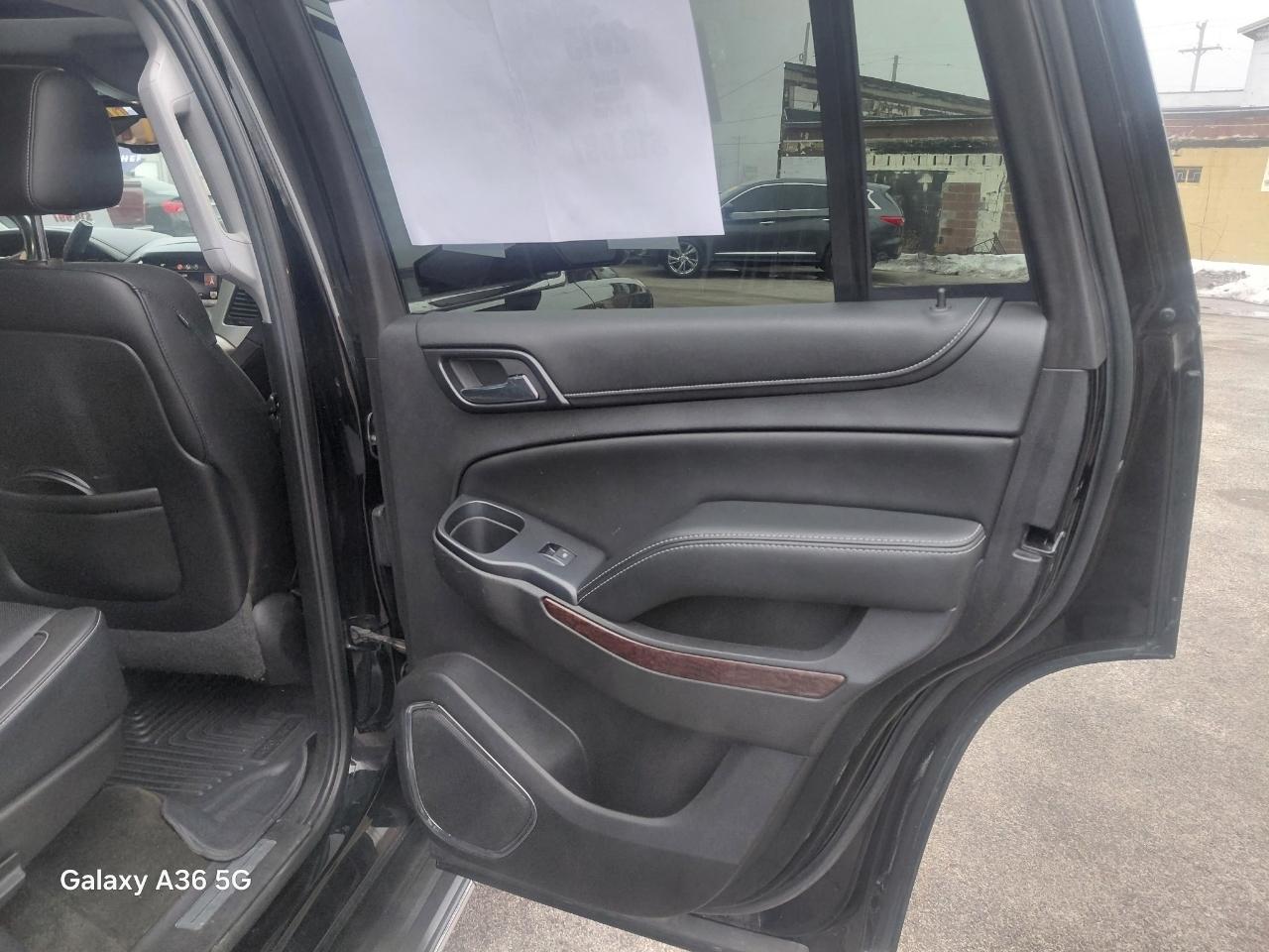 GMC Yukon SLT 4WD 2015