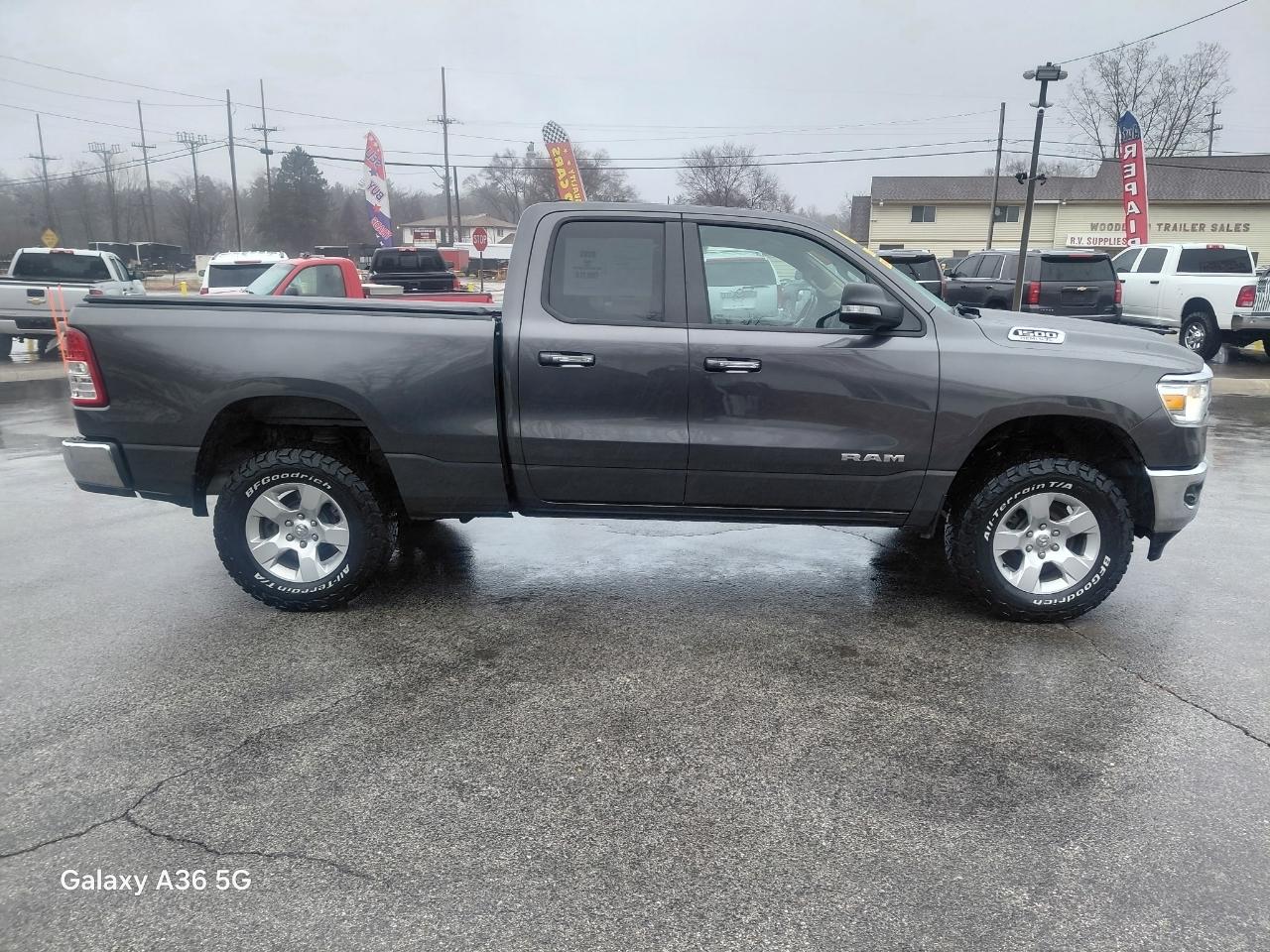 RAM 1500 Big Horn Quad Cab 4WD 2020