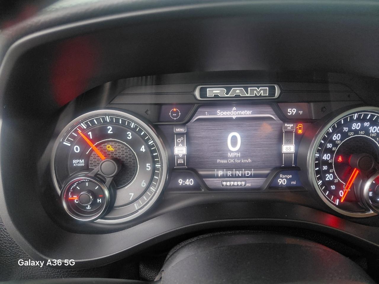 RAM 1500 Big Horn Quad Cab 4WD 2020