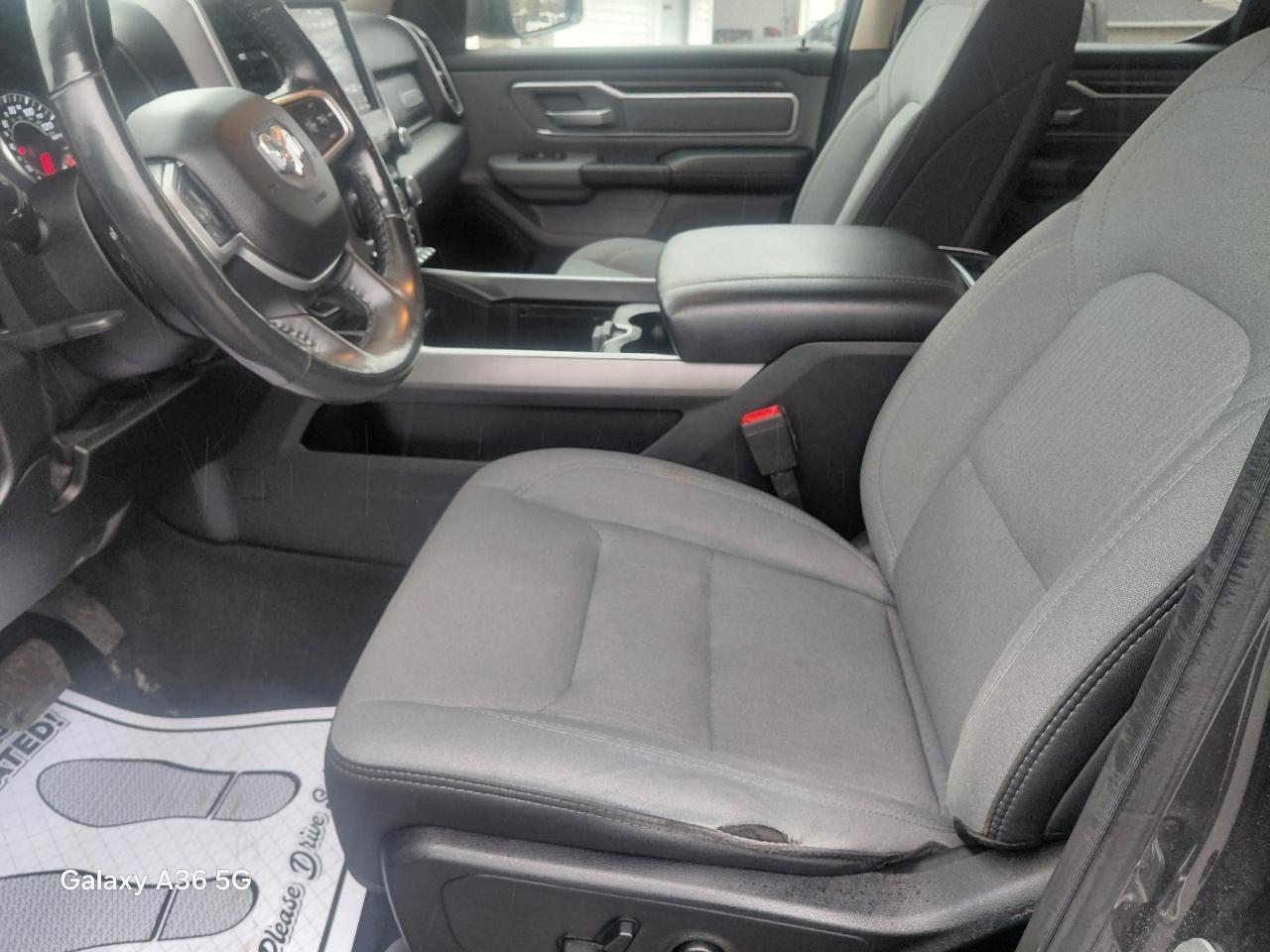 RAM 1500 Big Horn Quad Cab 4WD 2020