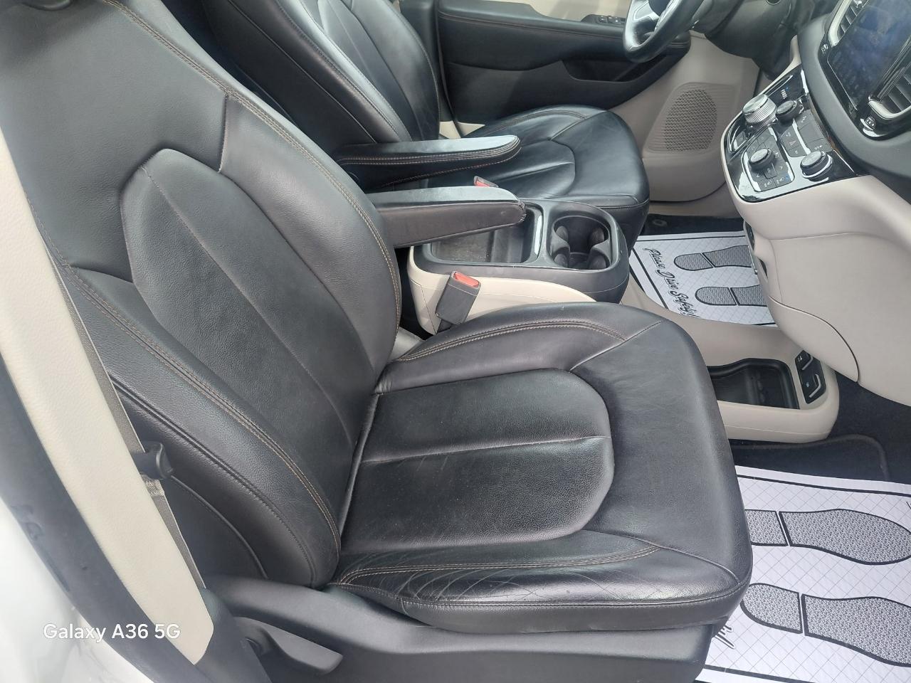 Chrysler Pacifica Touring-L 2017