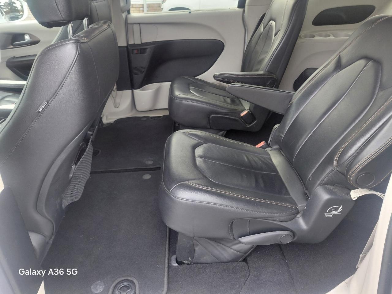 Chrysler Pacifica Touring-L 2017