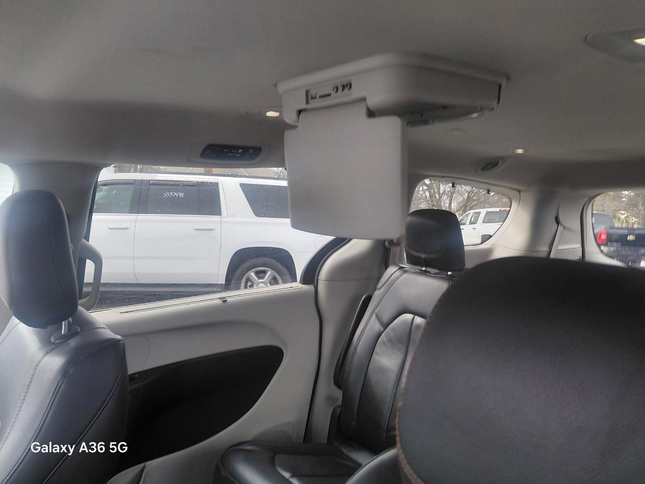 Chrysler Pacifica Touring-L 2017