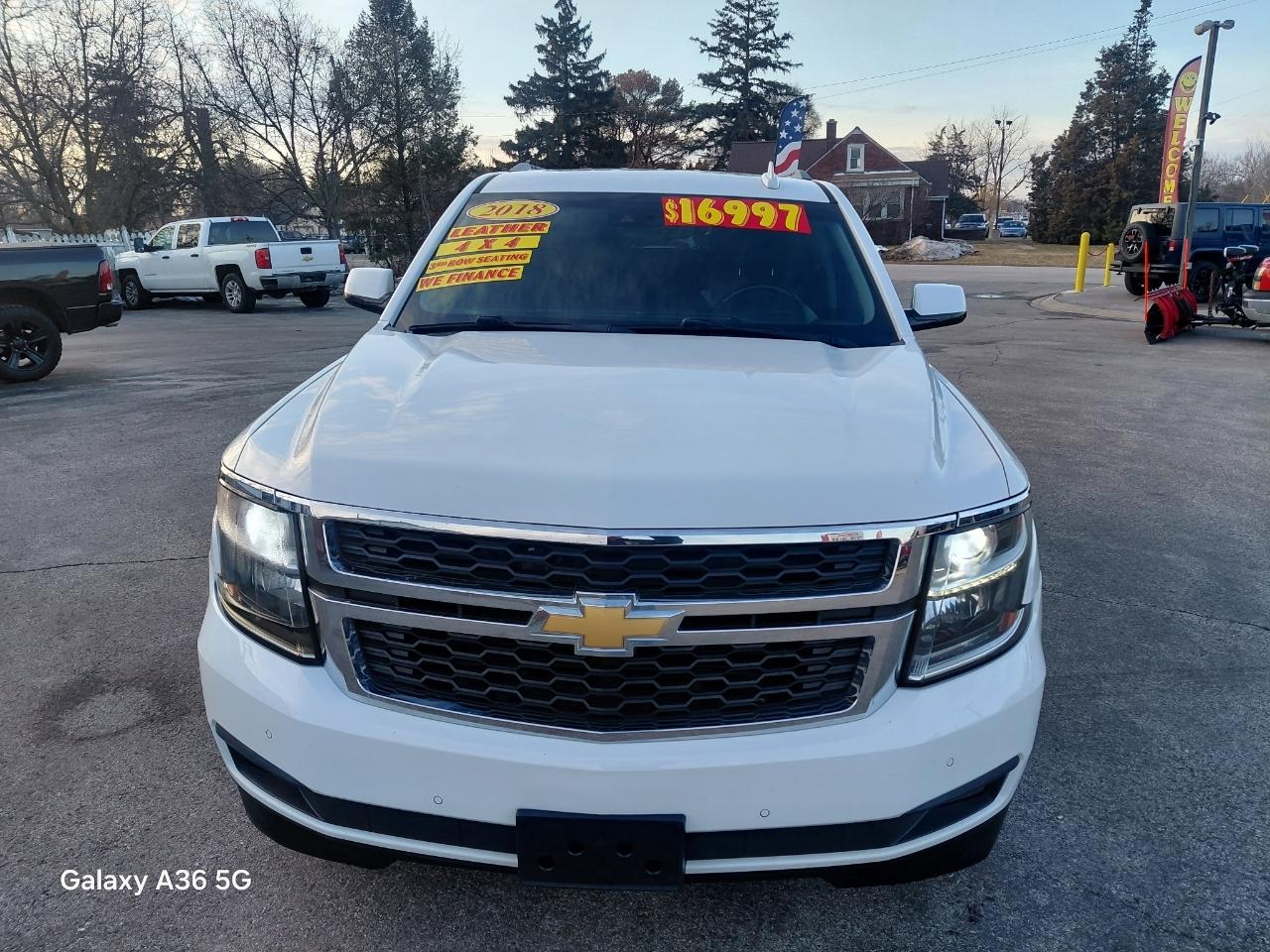 Chevrolet Suburban LT 4WD 2018