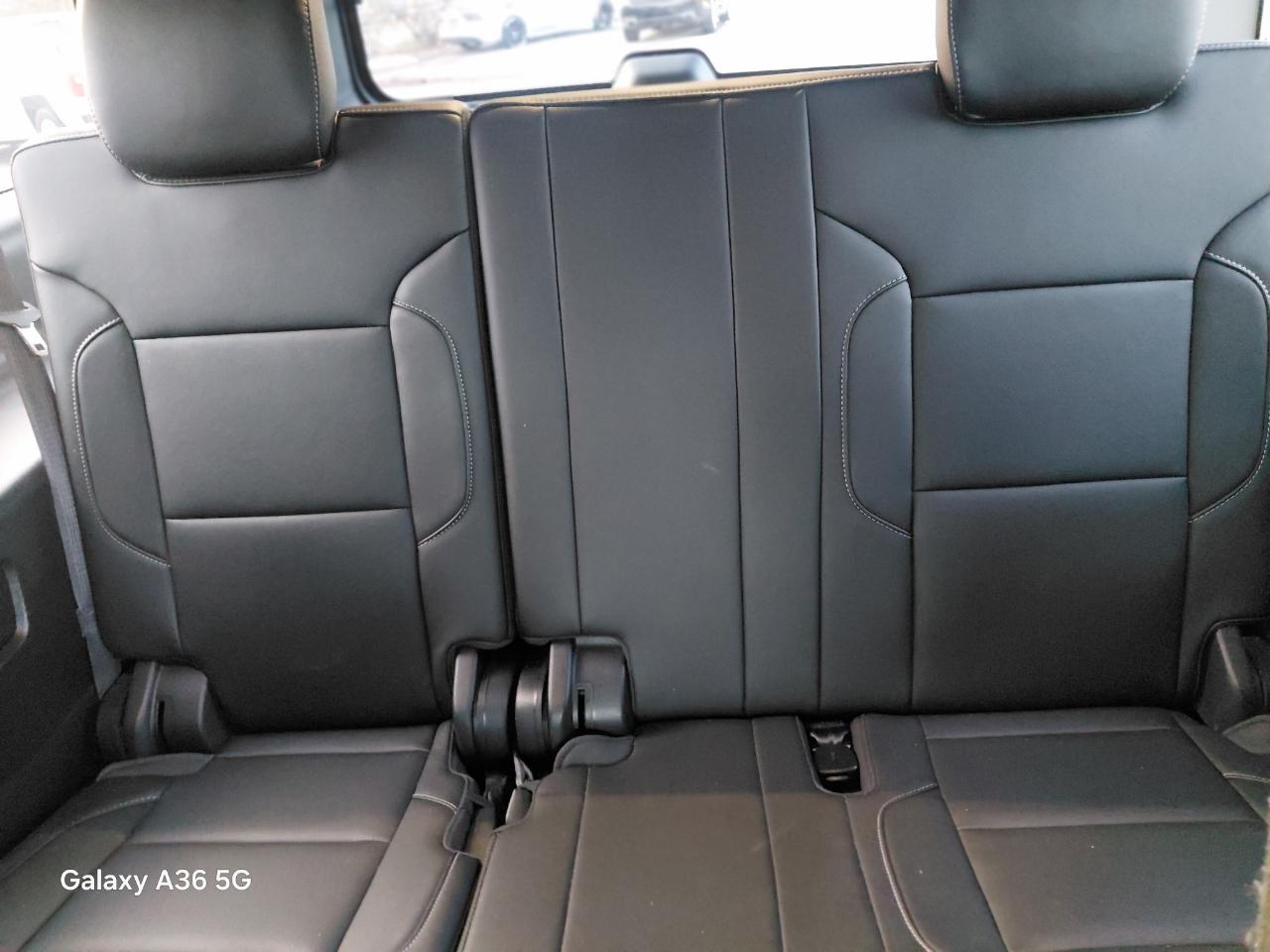 Chevrolet Suburban LT 4WD 2018