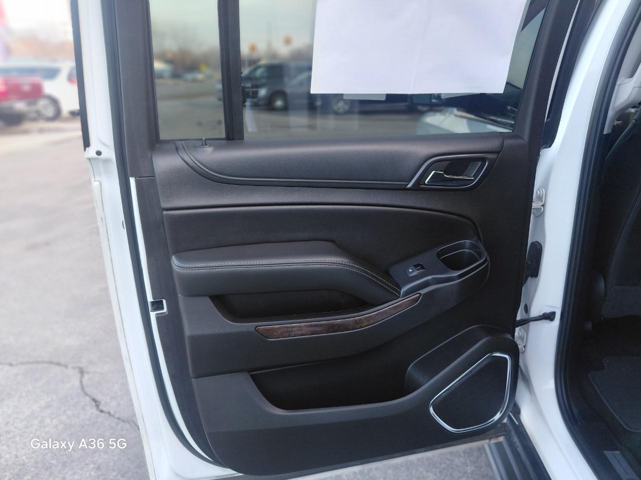 Chevrolet Suburban LT 4WD 2018