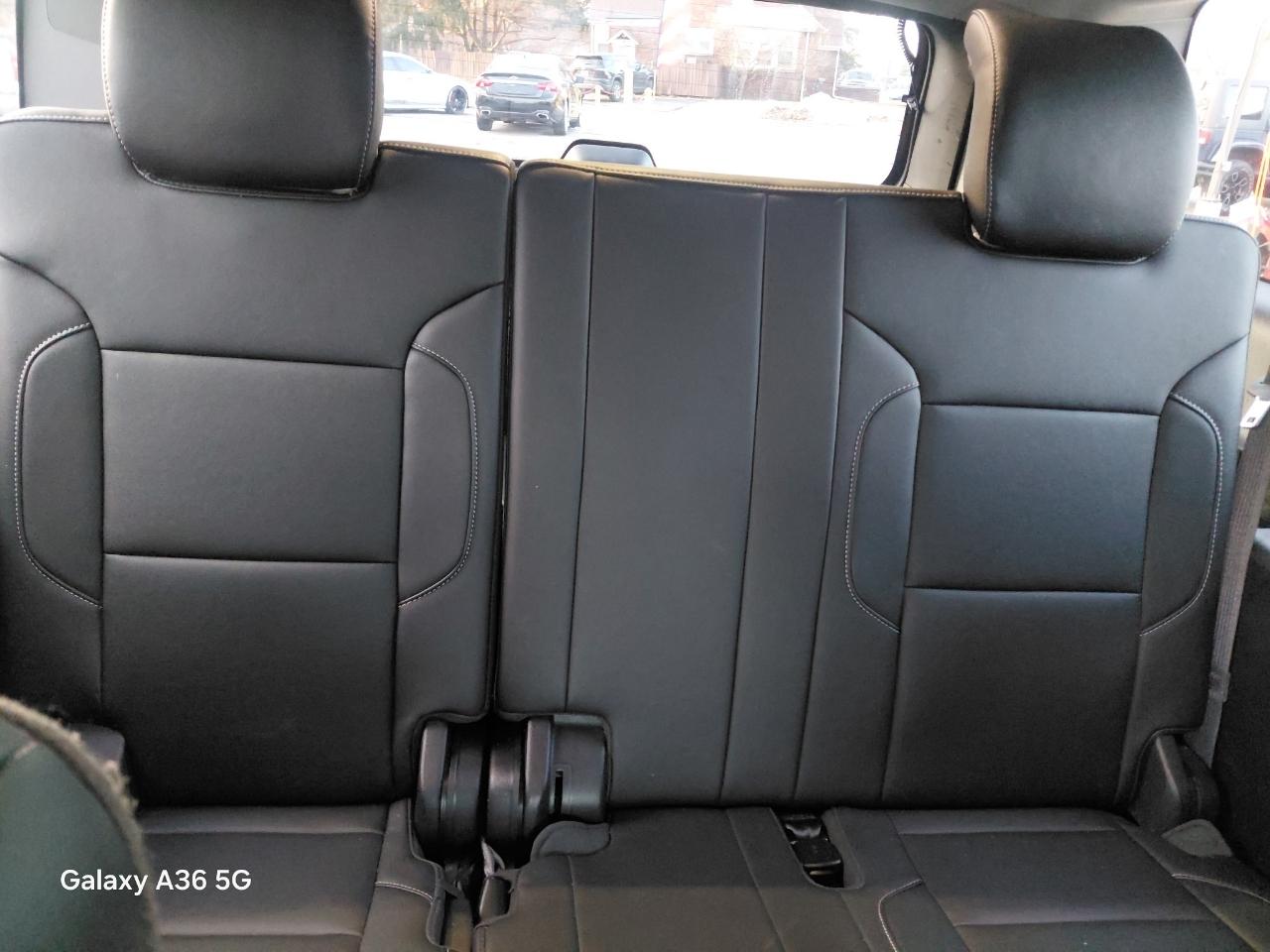 Chevrolet Suburban LT 4WD 2018