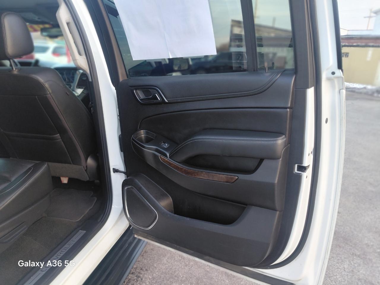 Chevrolet Suburban LT 4WD 2018