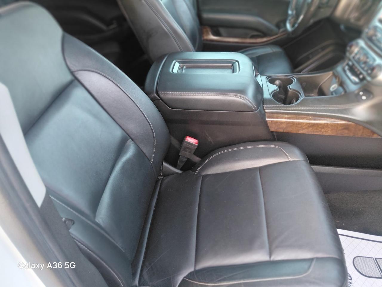 Chevrolet Suburban LT 4WD 2018