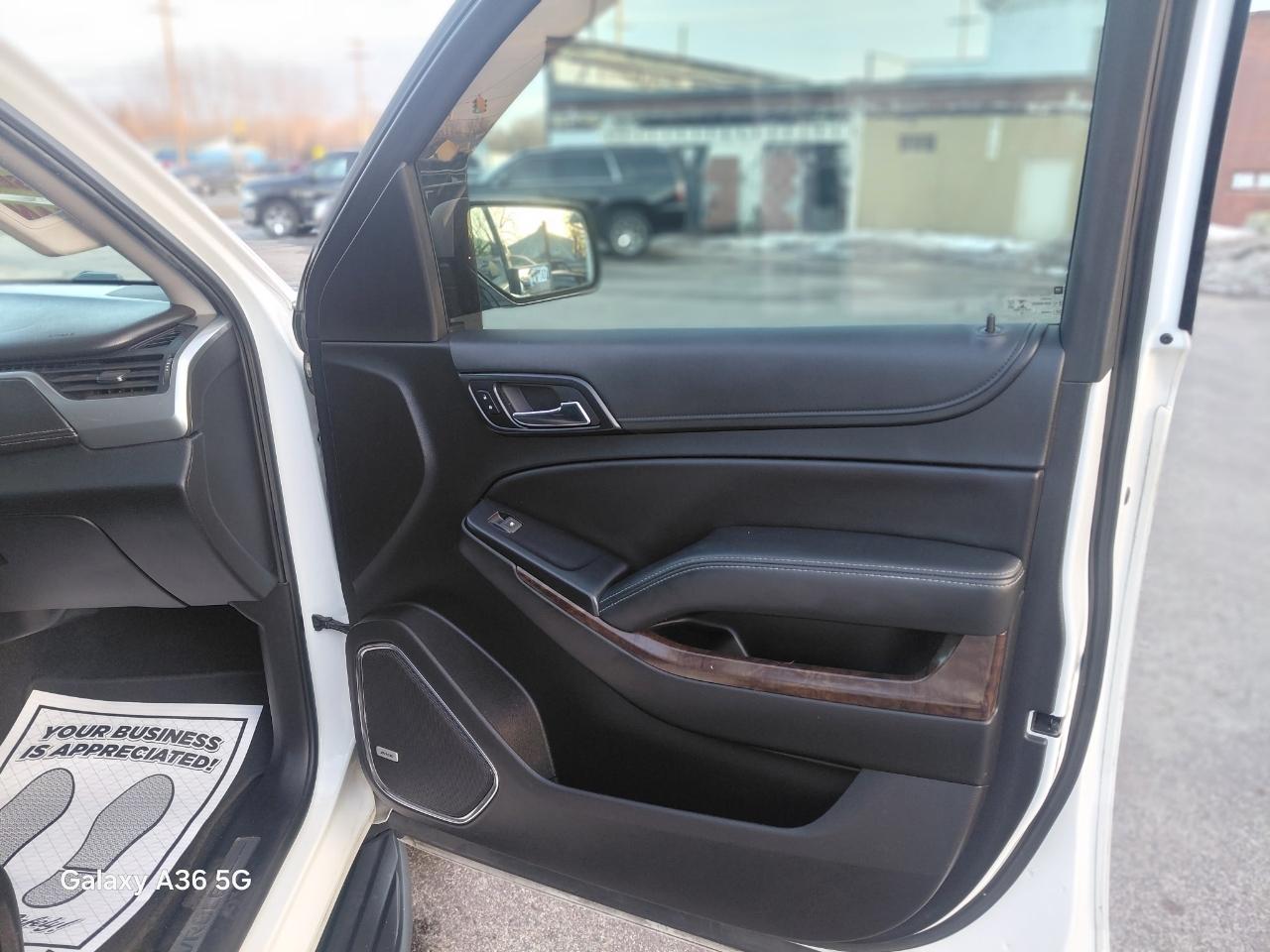 Chevrolet Suburban LT 4WD 2018