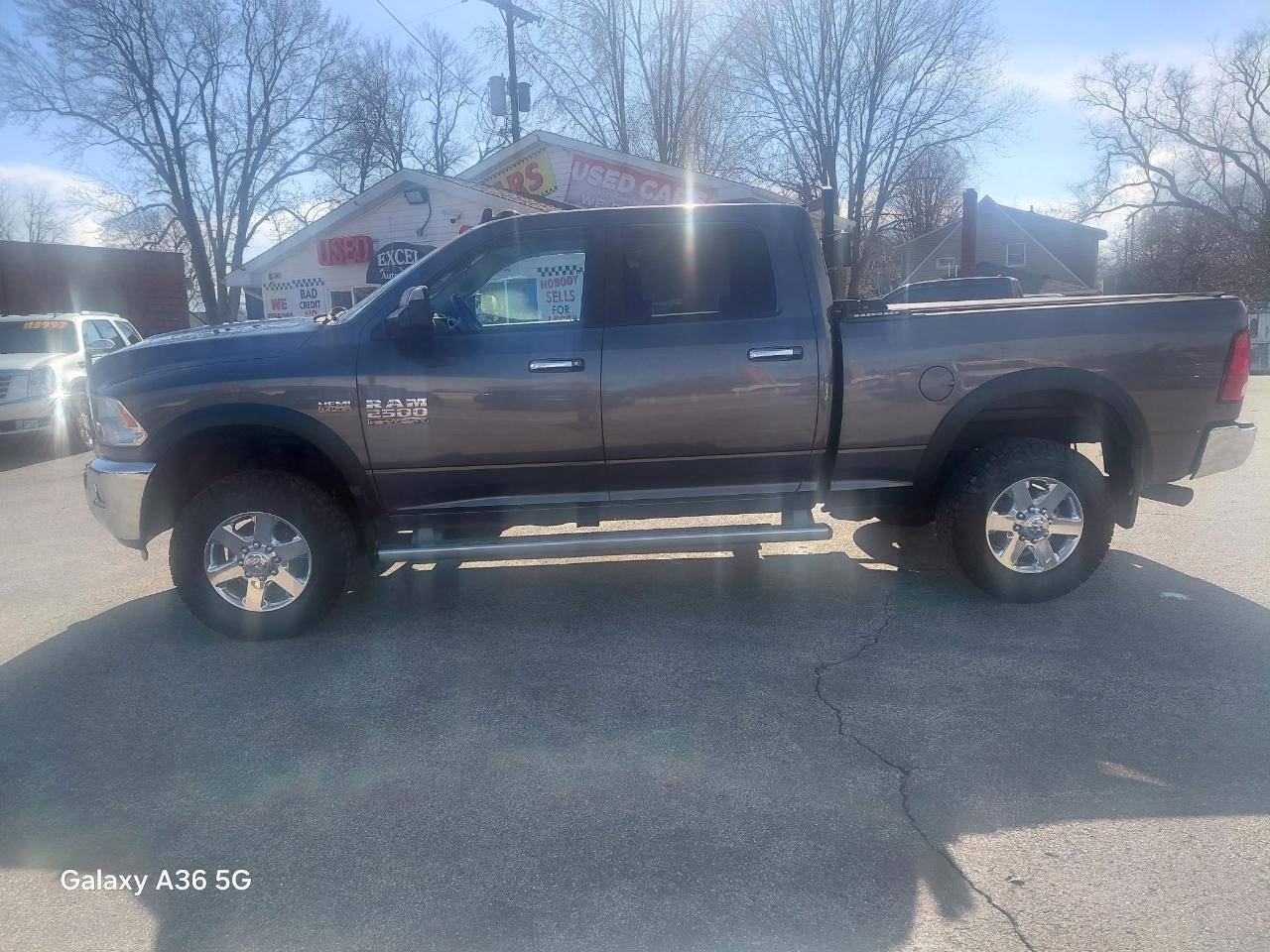 RAM 2500 SLT Crew Cab SWB 4WD 2014