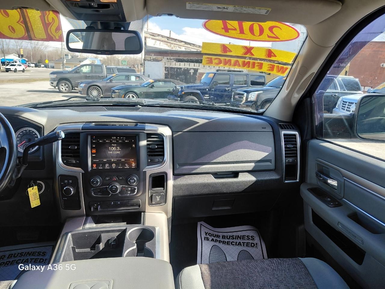 RAM 2500 SLT Crew Cab SWB 4WD 2014