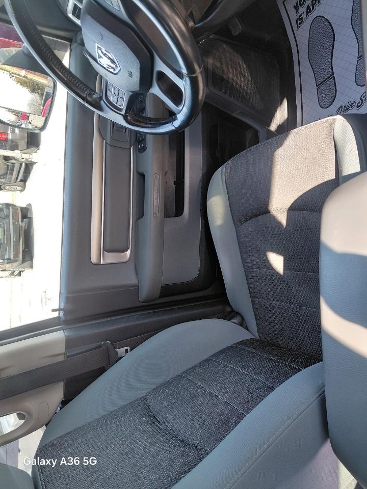 RAM 2500 SLT Crew Cab SWB 4WD 2014