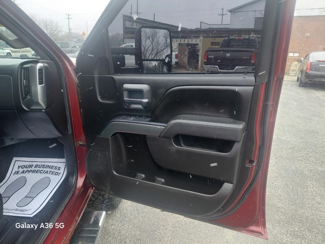 Chevrolet Silverado 1500 LT Double Cab 4WD 2017