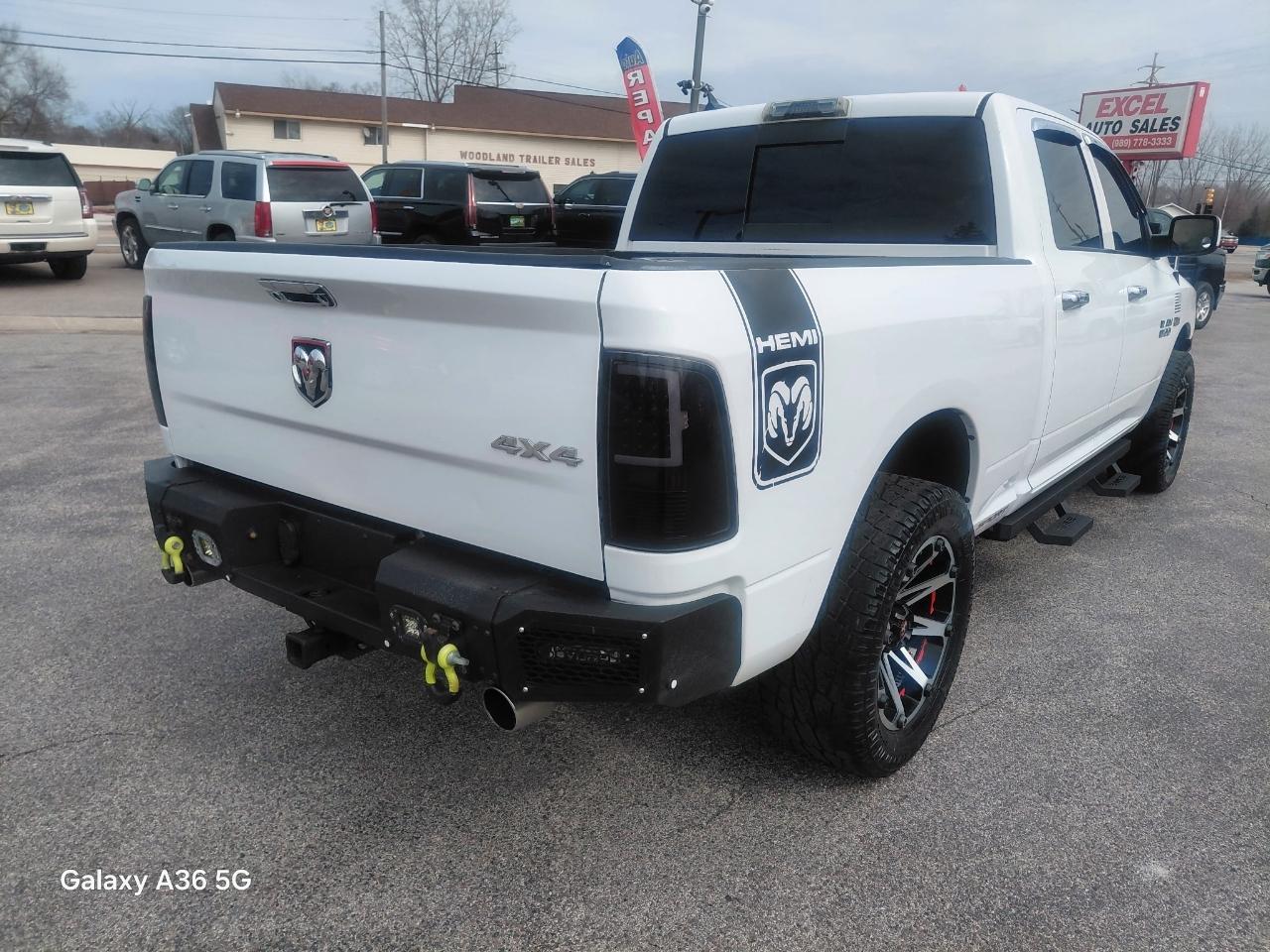 RAM 1500 Sport Crew Cab LWB 4WD 2014