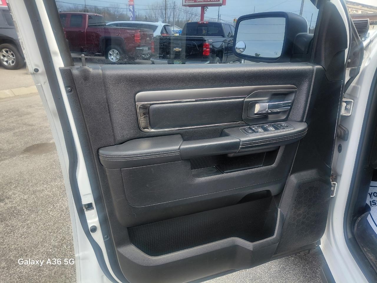 RAM 1500 Sport Crew Cab LWB 4WD 2014