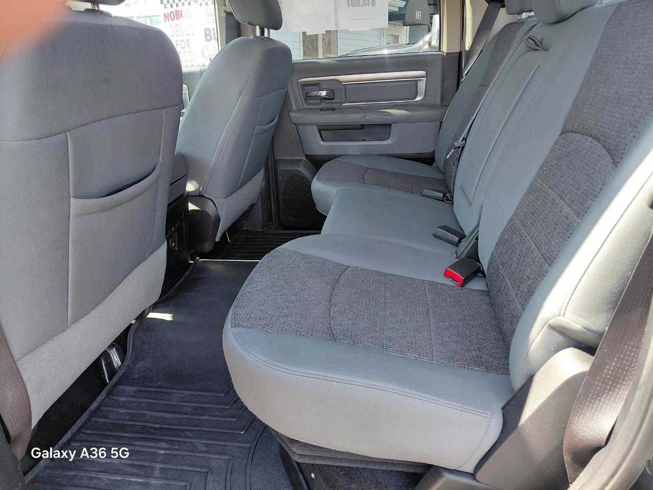 RAM 1500 SLT Crew Cab SWB 4WD 2014