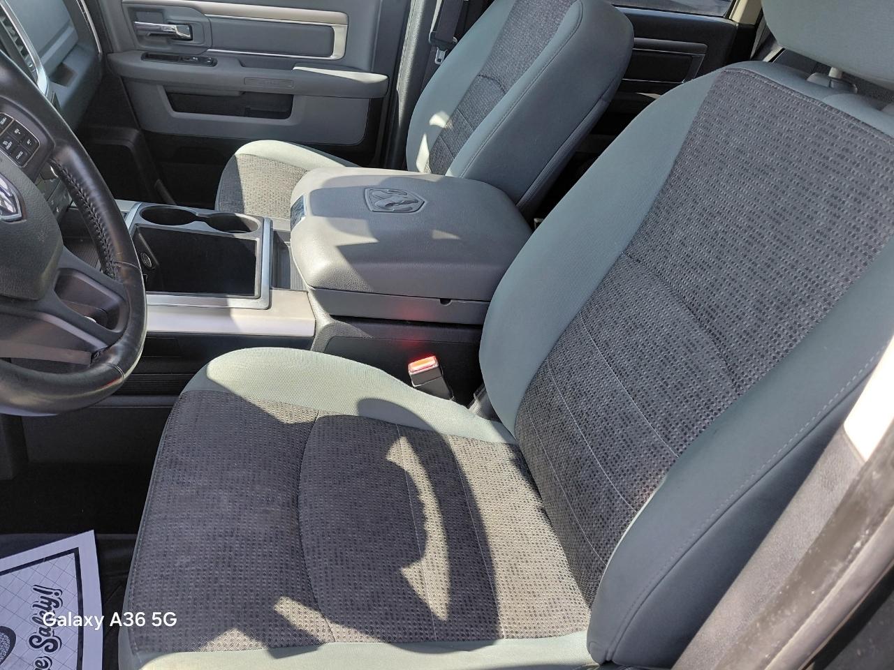 RAM 1500 SLT Crew Cab SWB 4WD 2014