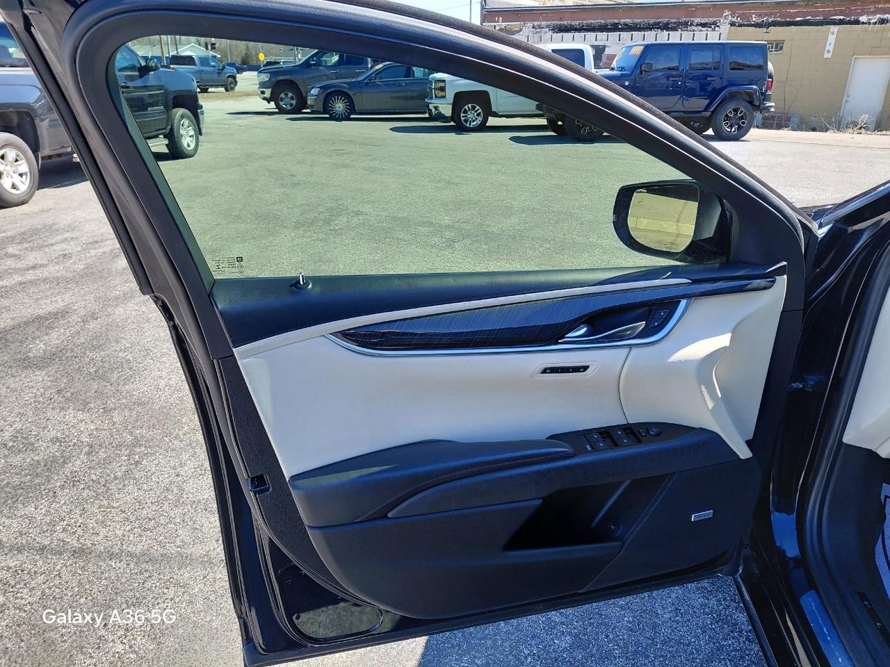 Cadillac XTS Platinum AWD 2016