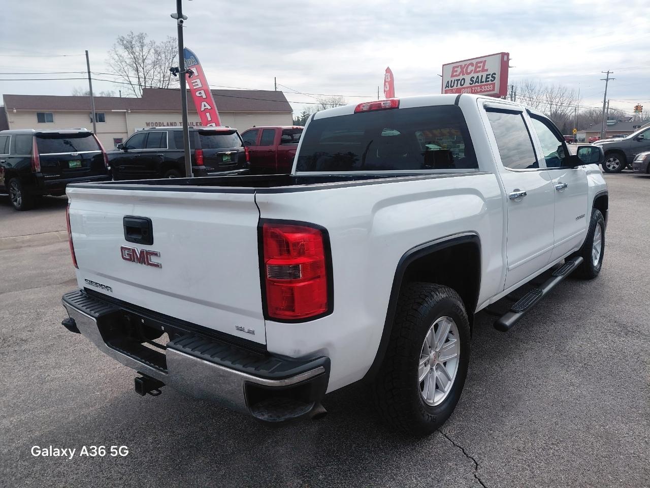 GMC Sierra 1500 SLE Crew Cab Long Box 4WD 2014