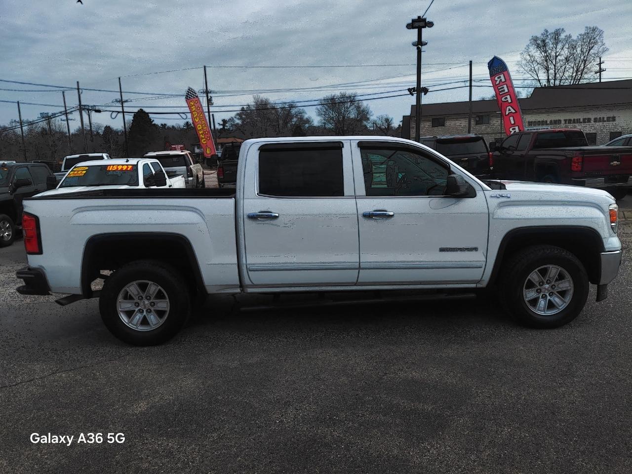GMC Sierra 1500 SLE Crew Cab Long Box 4WD 2014