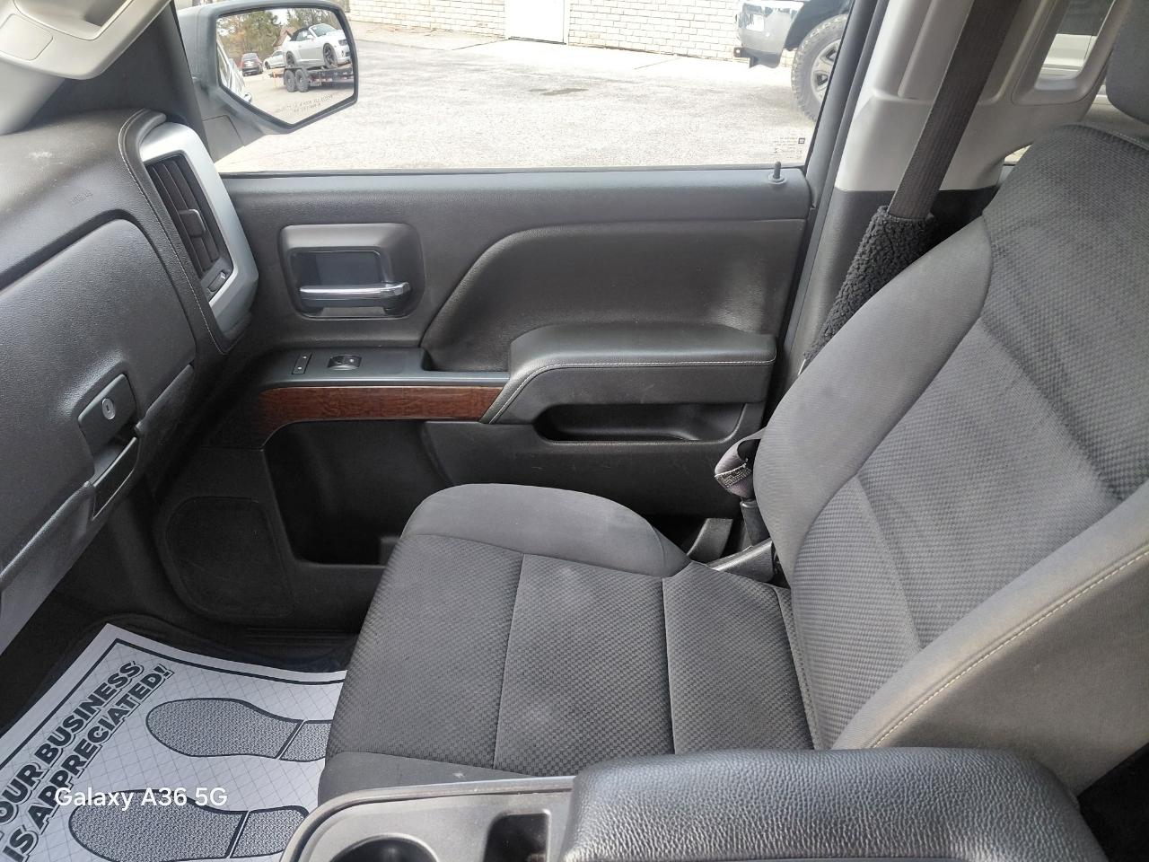 GMC Sierra 1500 SLE Crew Cab Long Box 4WD 2014