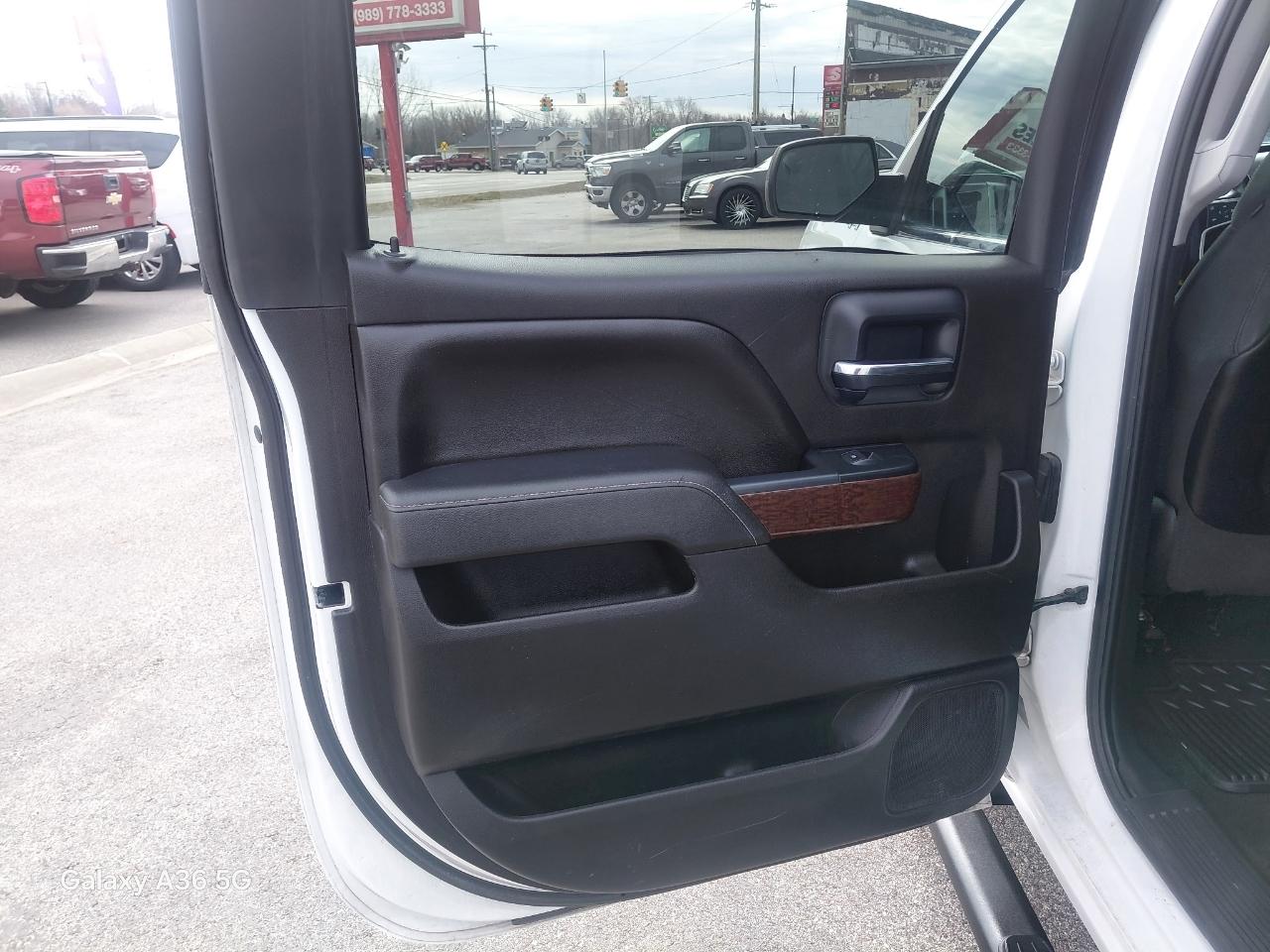 GMC Sierra 1500 SLE Crew Cab Long Box 4WD 2014