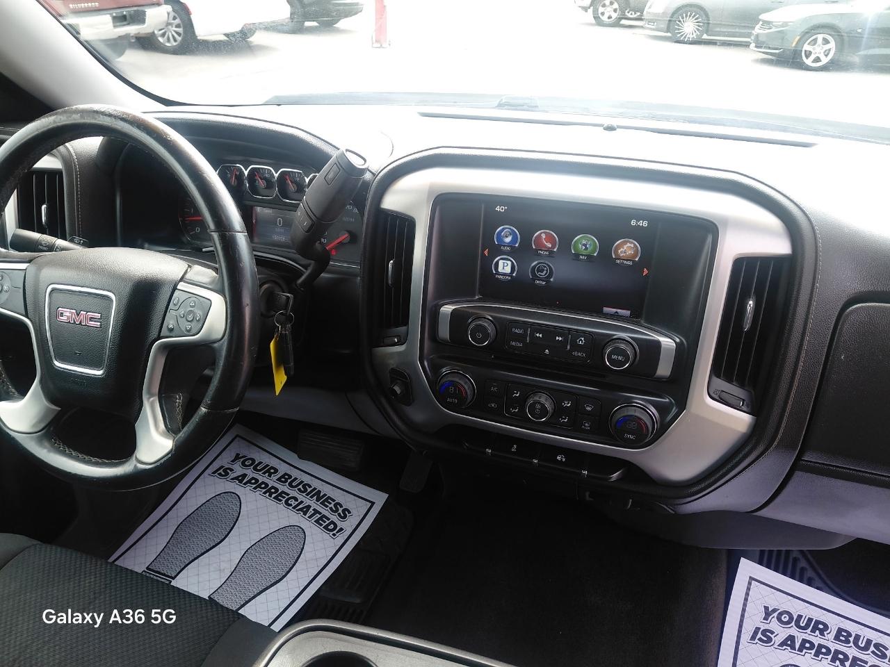 GMC Sierra 1500 SLE Crew Cab Long Box 4WD 2014