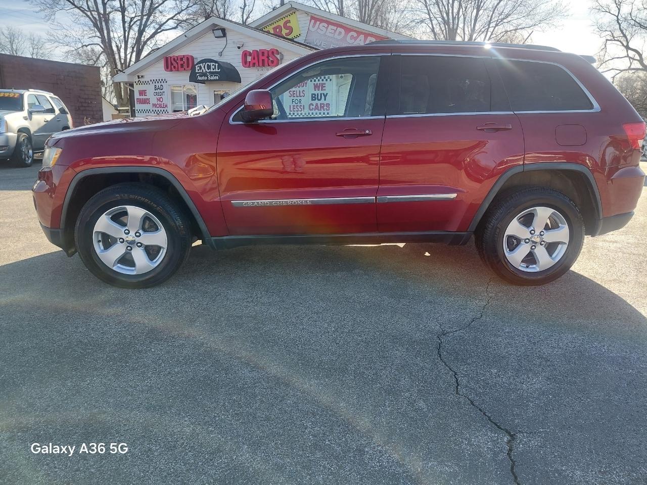 Jeep Grand Cherokee Laredo 4WD 2012