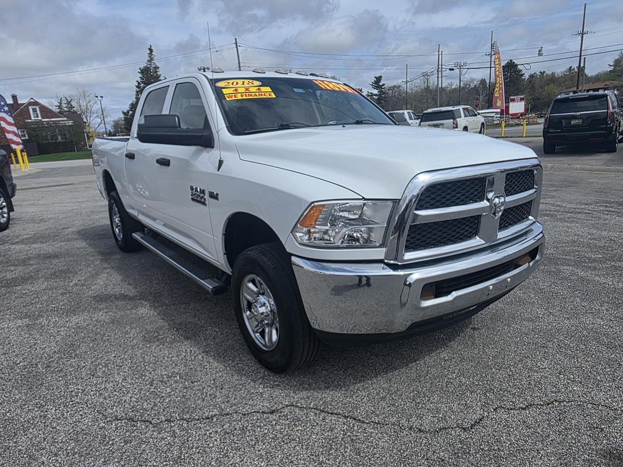 RAM 2500 Tradesman Crew Cab SWB 4WD 2018
