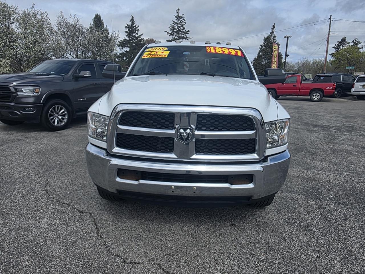 RAM 2500 Tradesman Crew Cab SWB 4WD 2018