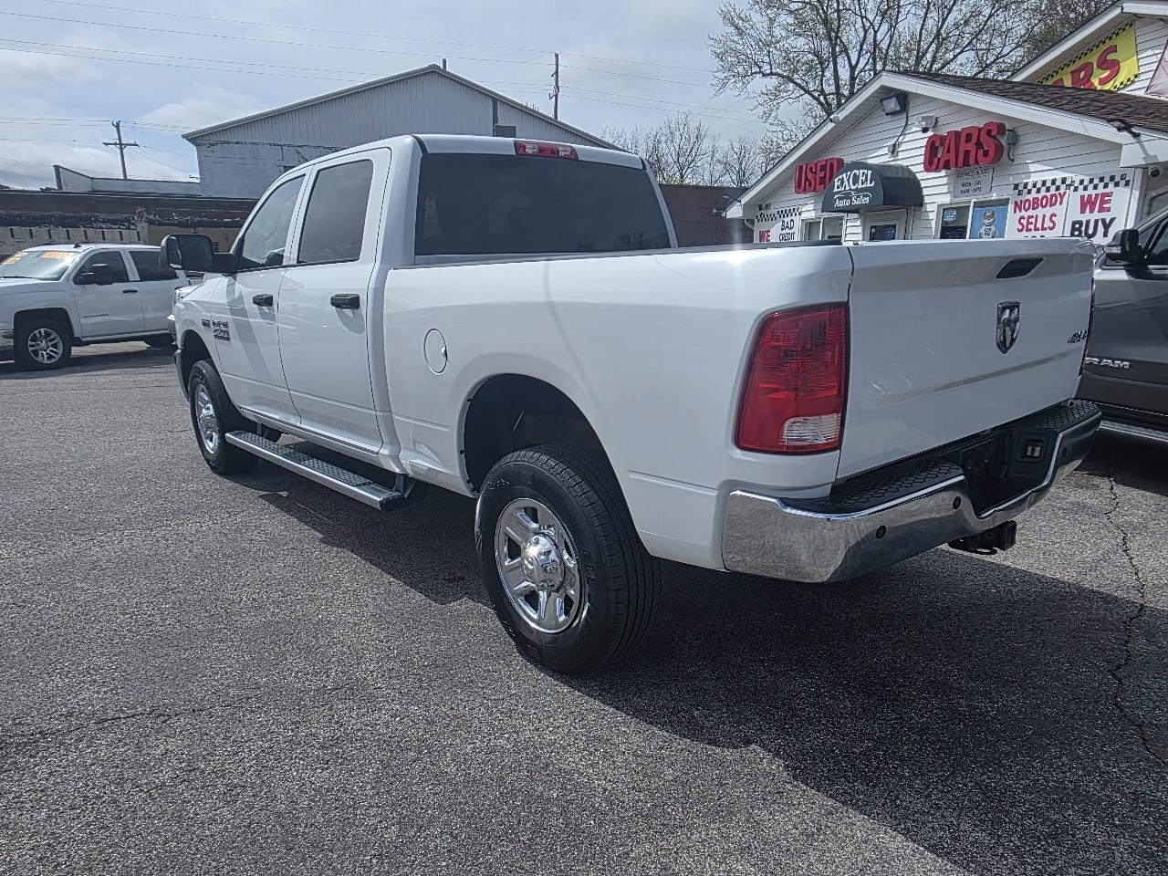 RAM 2500 Tradesman Crew Cab SWB 4WD 2018