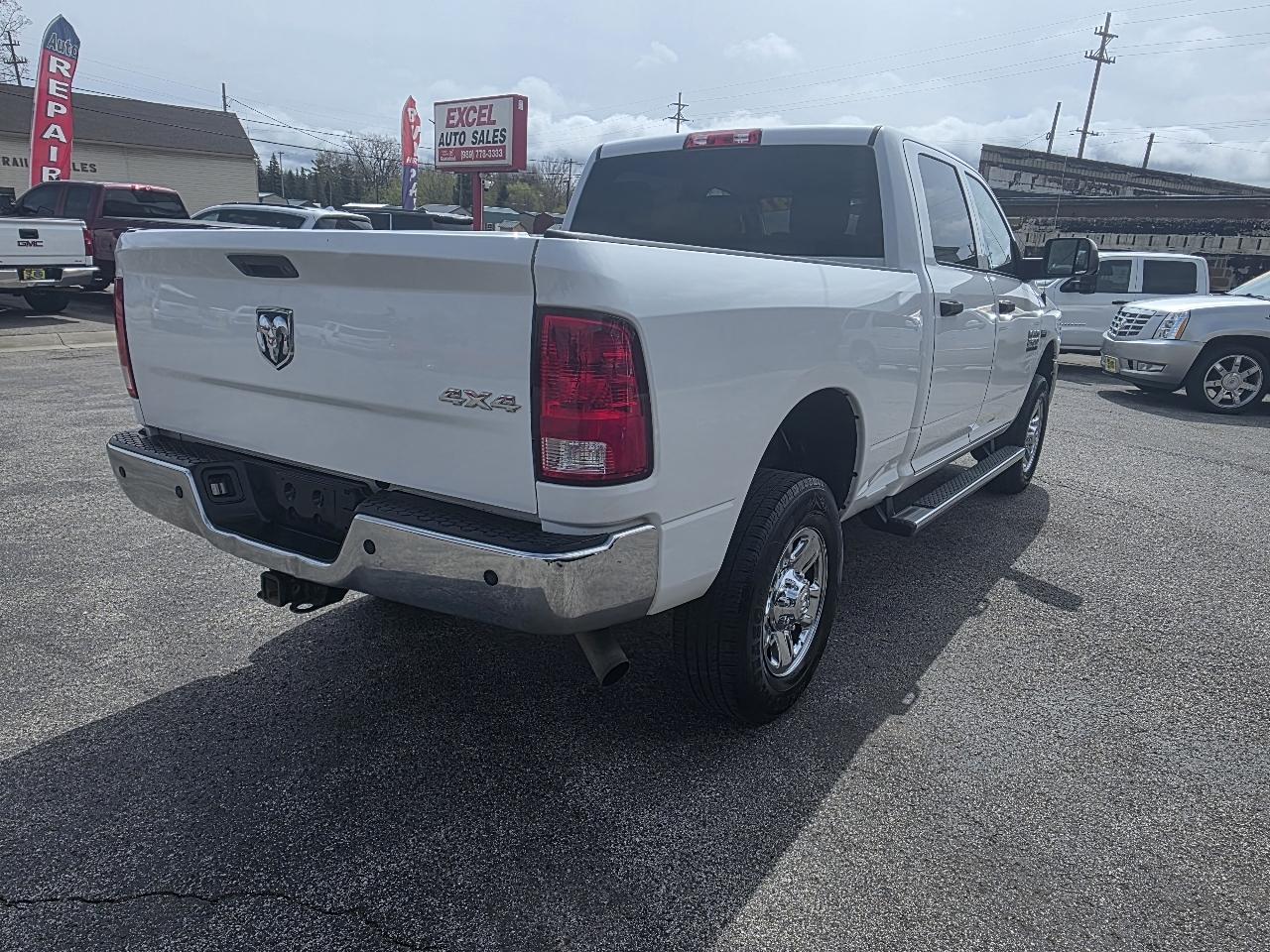 RAM 2500 Tradesman Crew Cab SWB 4WD 2018