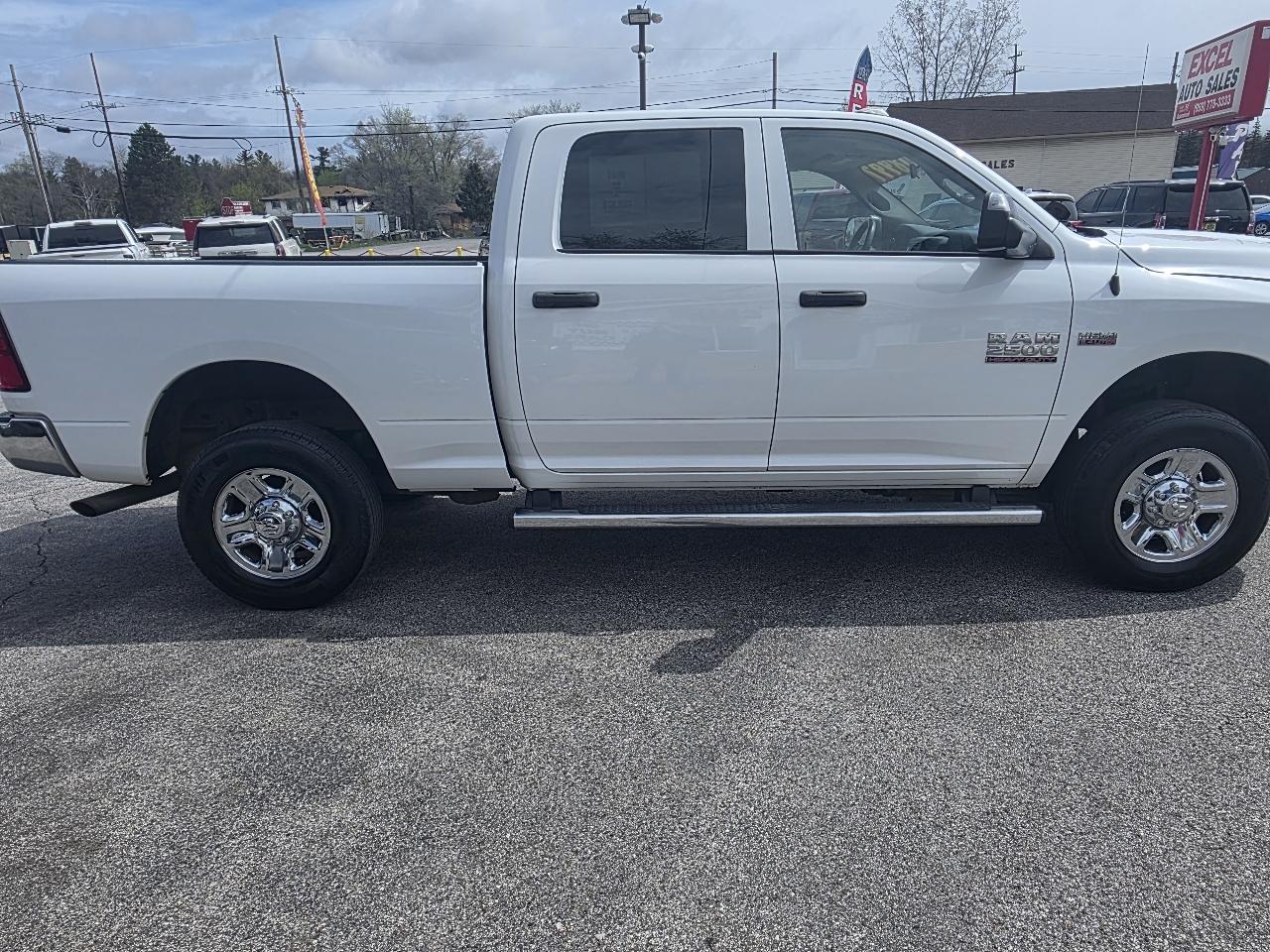 RAM 2500 Tradesman Crew Cab SWB 4WD 2018
