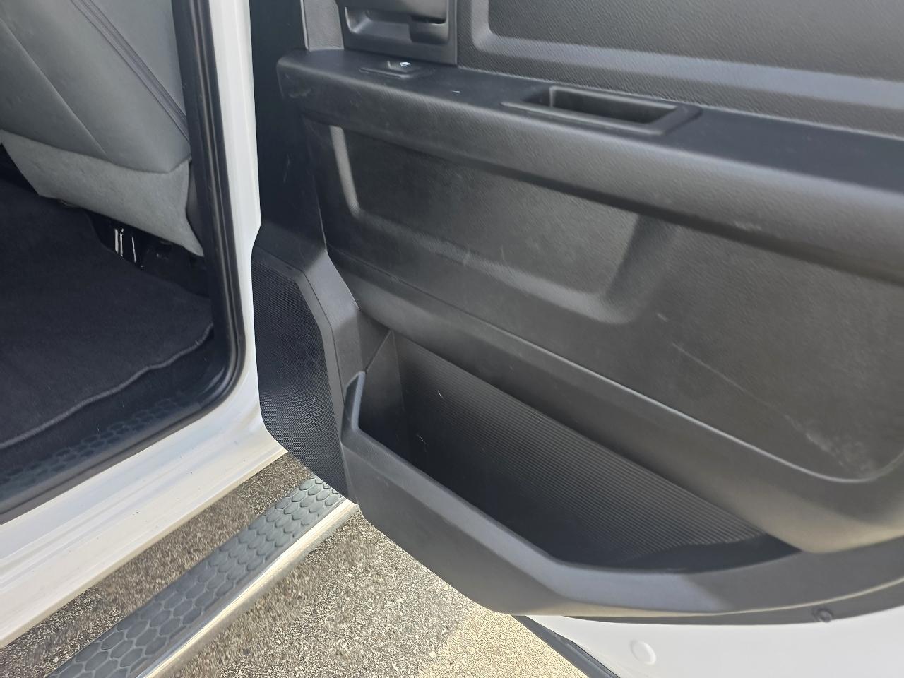 RAM 2500 Tradesman Crew Cab SWB 4WD 2018