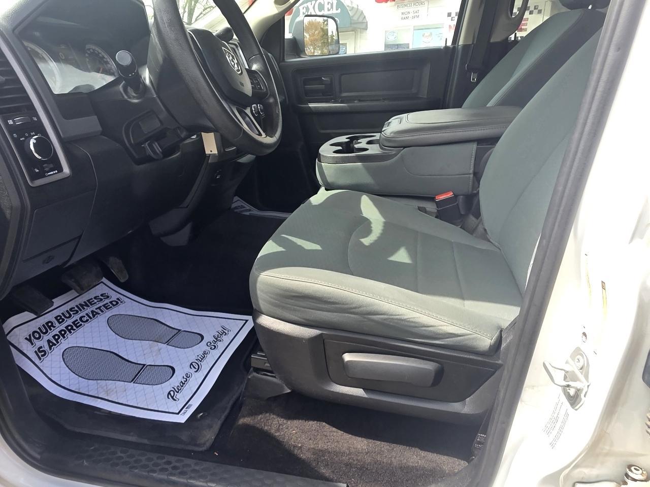 RAM 2500 Tradesman Crew Cab SWB 4WD 2018