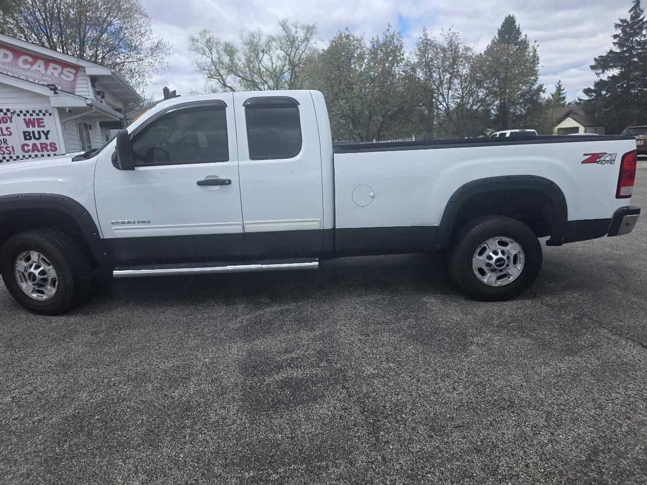 GMC Sierra 2500HD SLE Ext. Cab 4WD 2013