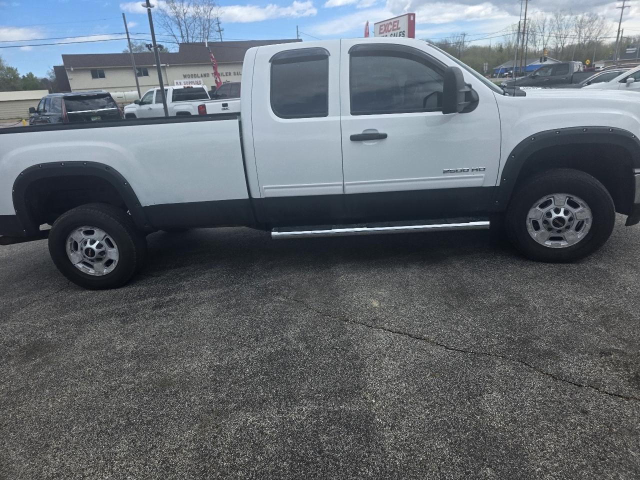 GMC Sierra 2500HD SLE Ext. Cab 4WD 2013