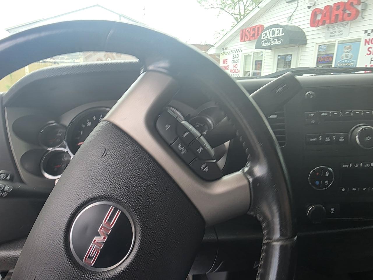GMC Sierra 2500HD SLE Ext. Cab 4WD 2013