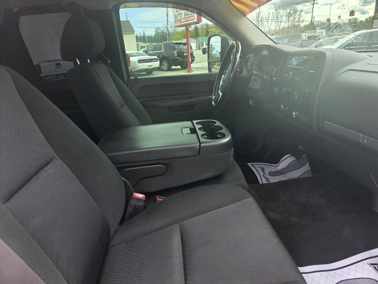 GMC Sierra 2500HD SLE Ext. Cab 4WD 2013