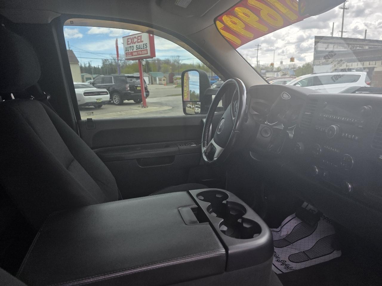 GMC Sierra 2500HD SLE Ext. Cab 4WD 2013