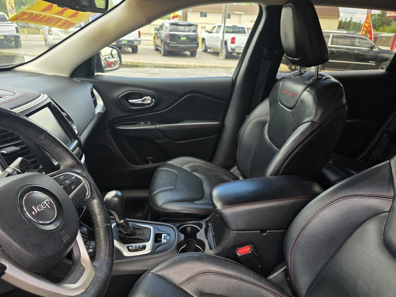 Jeep Cherokee Trailhawk 4WD 2014