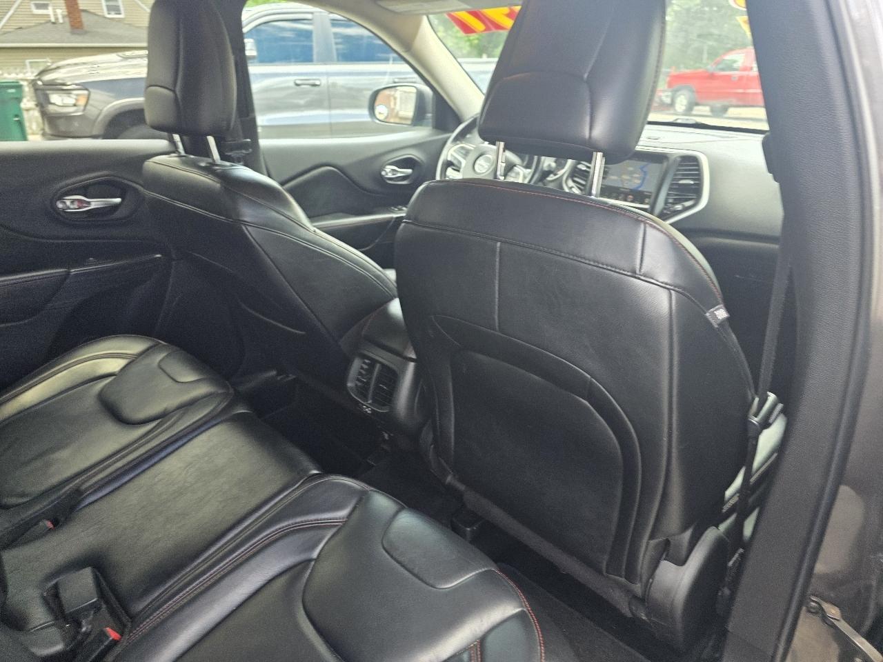 Jeep Cherokee Trailhawk 4WD 2014