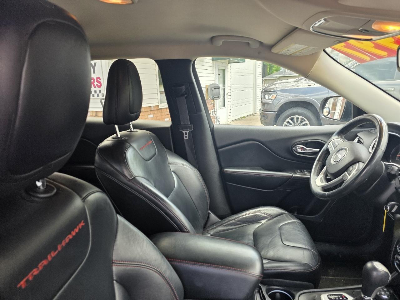 Jeep Cherokee Trailhawk 4WD 2014