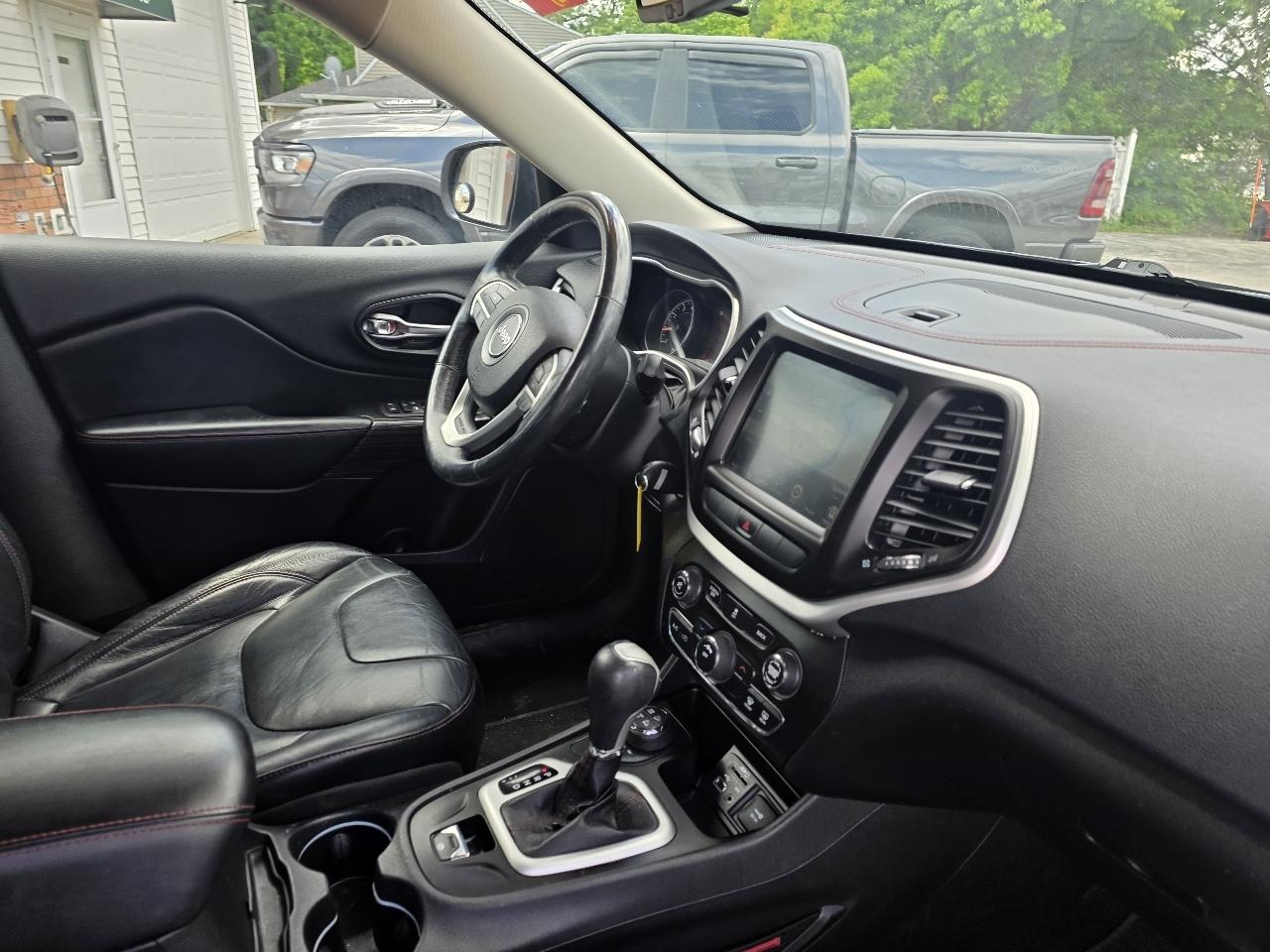 Jeep Cherokee Trailhawk 4WD 2014