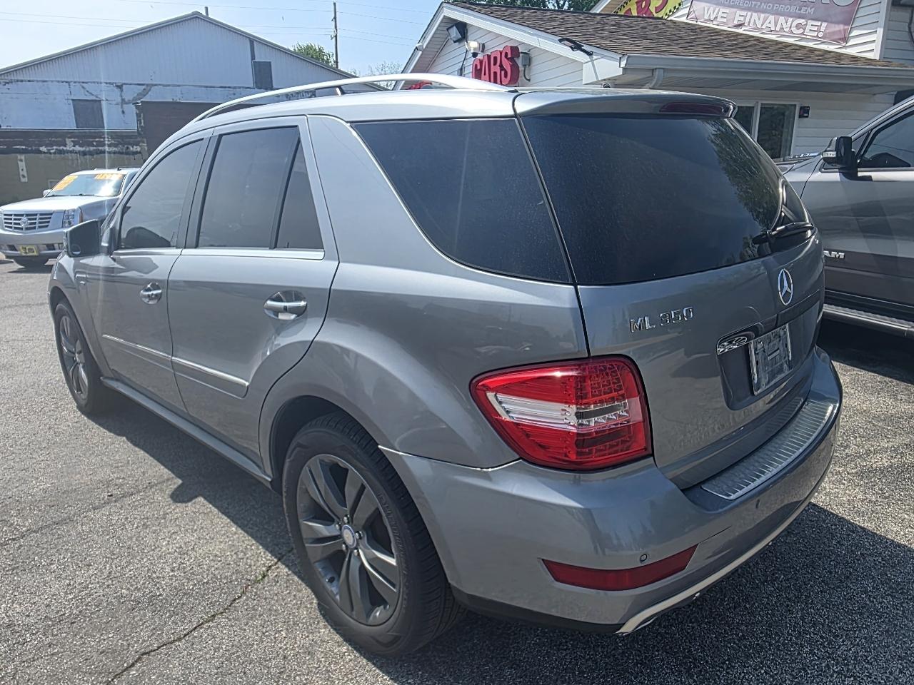 Mercedes-Benz M-Class ML350 BlueTEC 2011