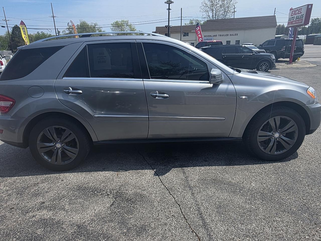 Mercedes-Benz M-Class ML350 BlueTEC 2011
