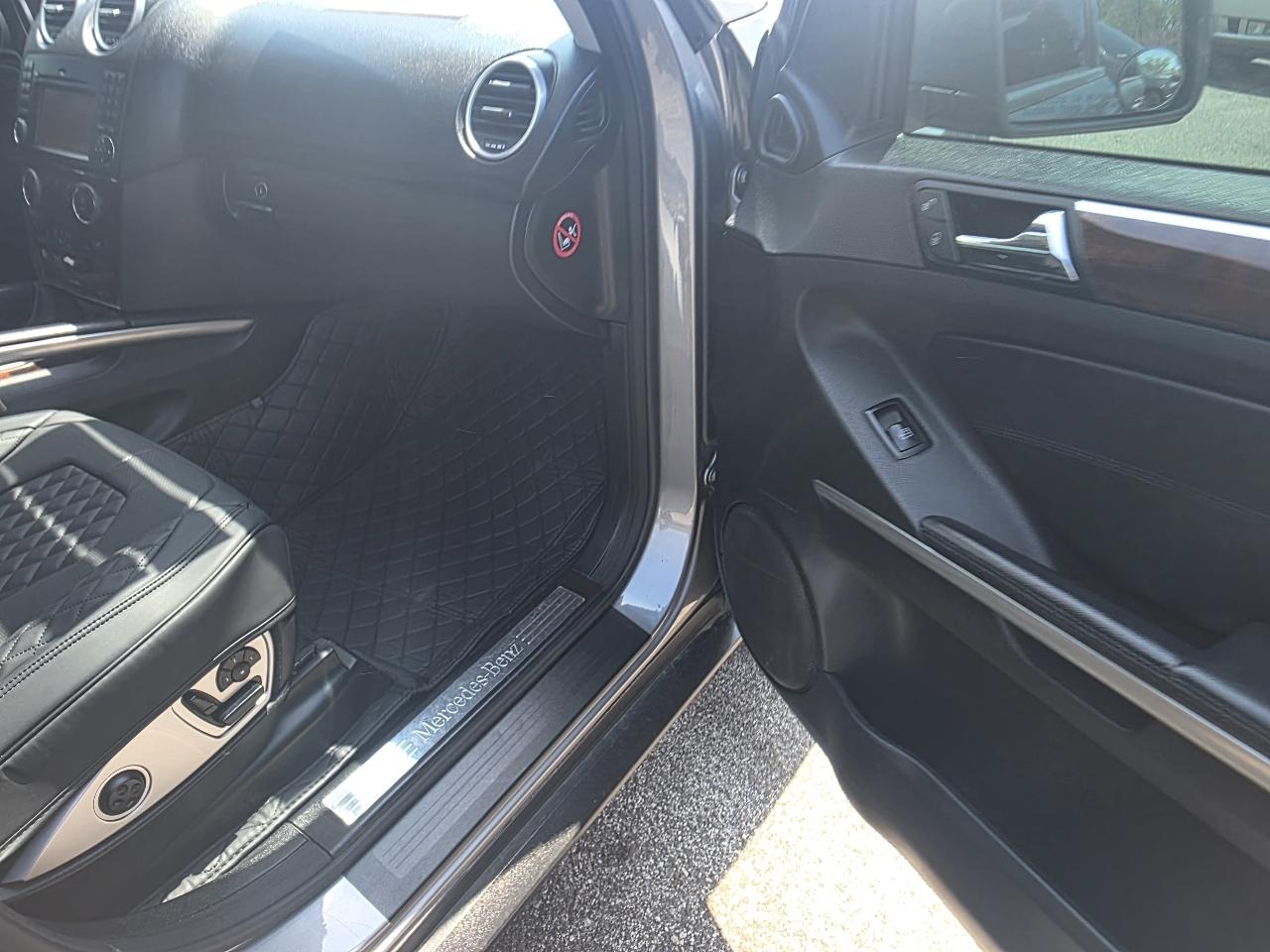 Mercedes-Benz M-Class ML350 BlueTEC 2011