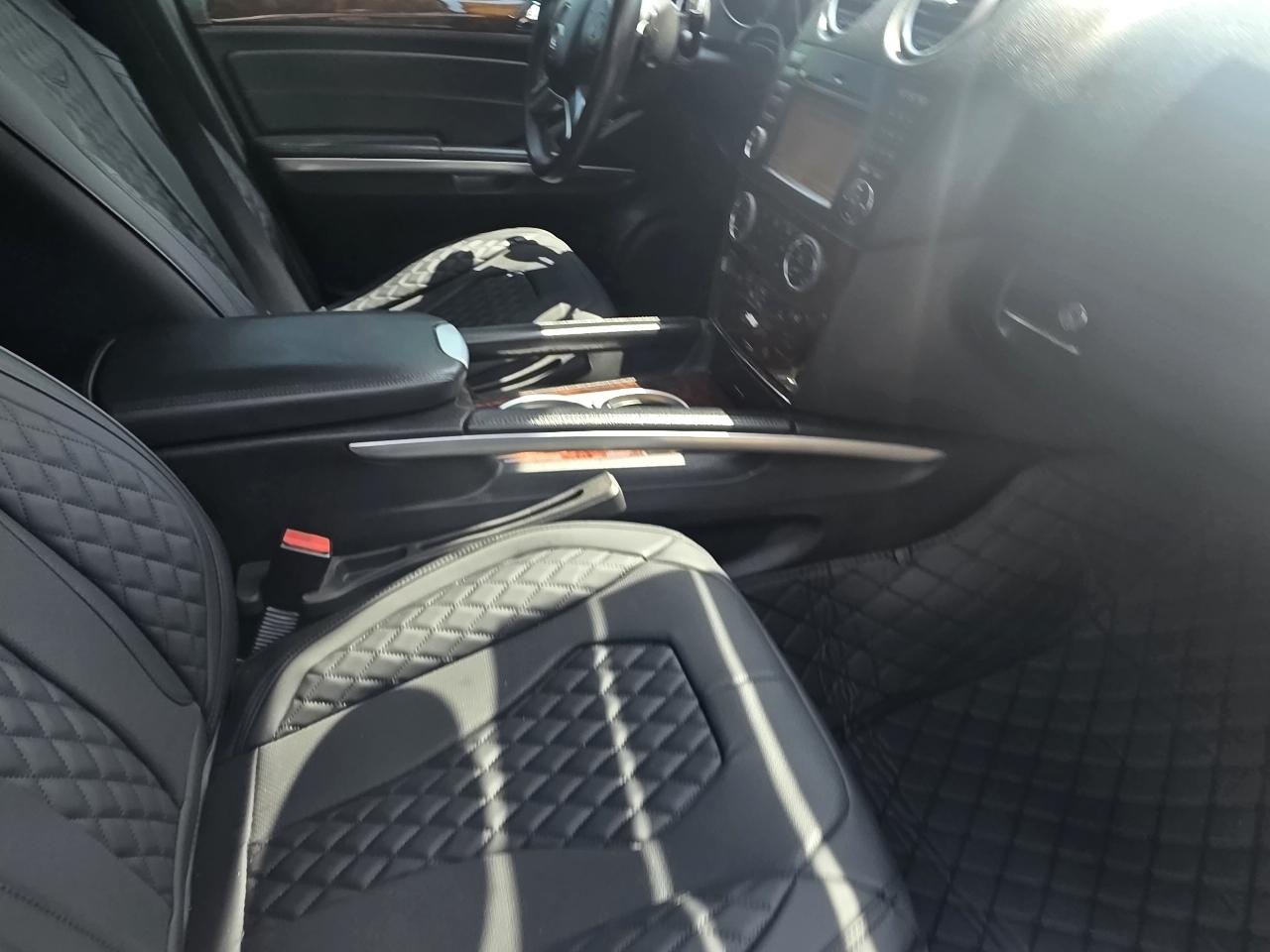 Mercedes-Benz M-Class ML350 BlueTEC 2011